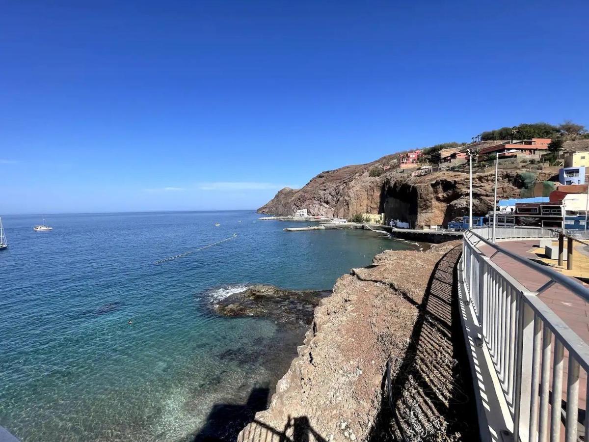 Fee4Me Galdar, Agaete Valley And Sardinas Beach Exterior photo